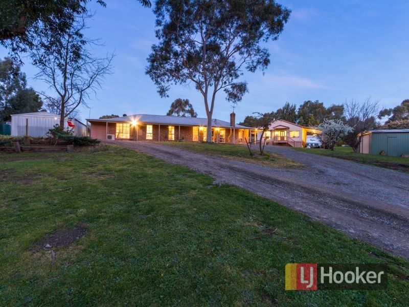 264 Tynong North Road, Tynong North VIC 3813