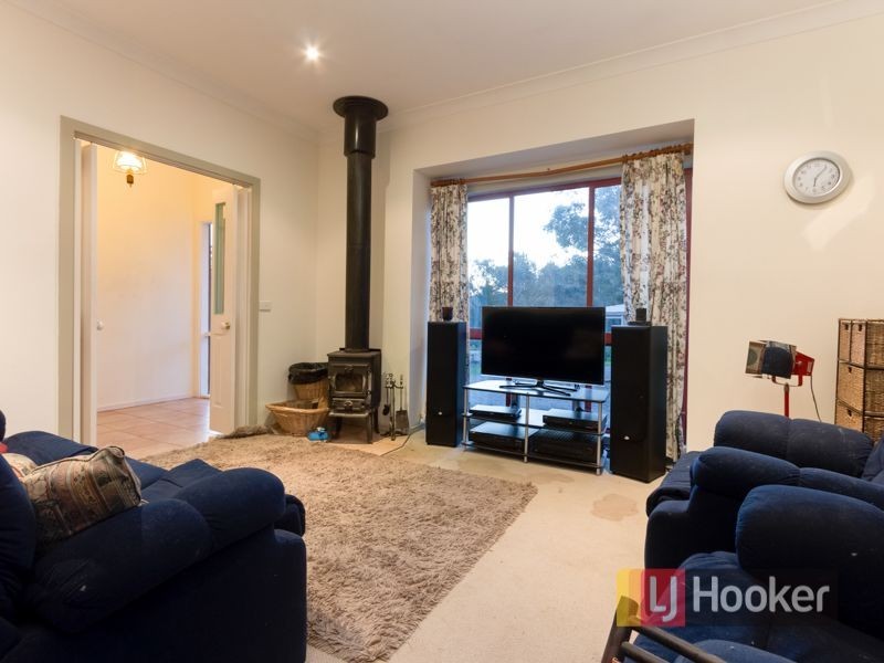 264 Tynong North Road, Tynong North VIC 3813