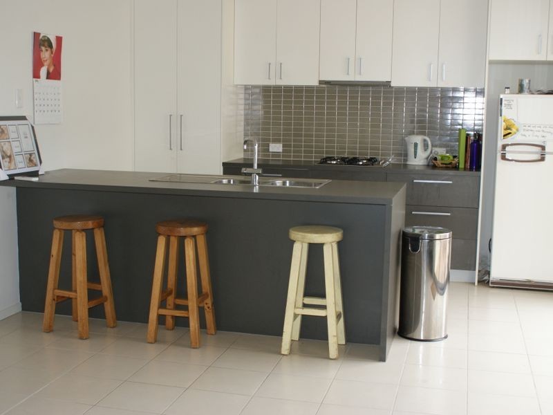 11 Peppermint Row, Officer VIC 3809