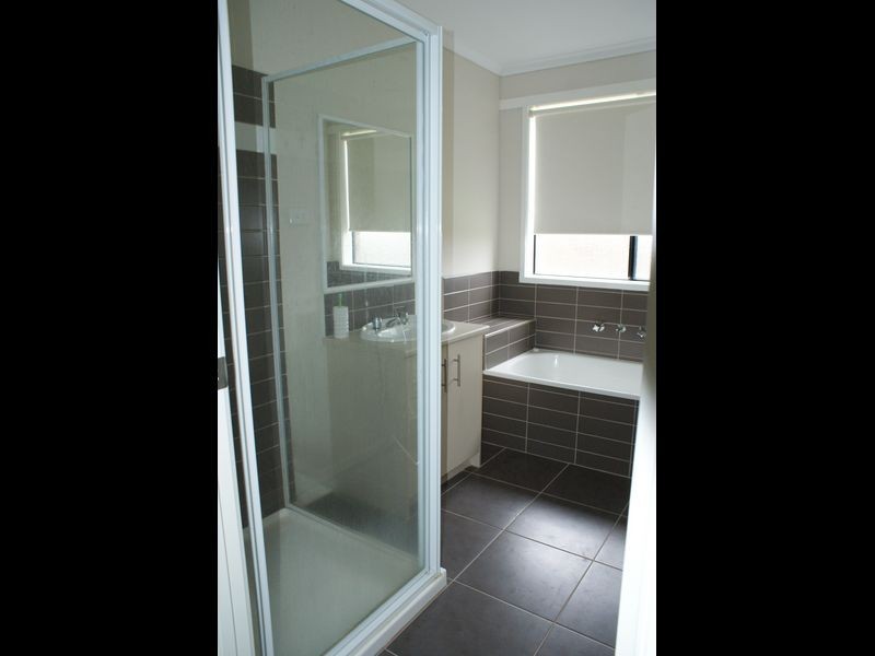 1 Spencer Place, Pakenham VIC 3810