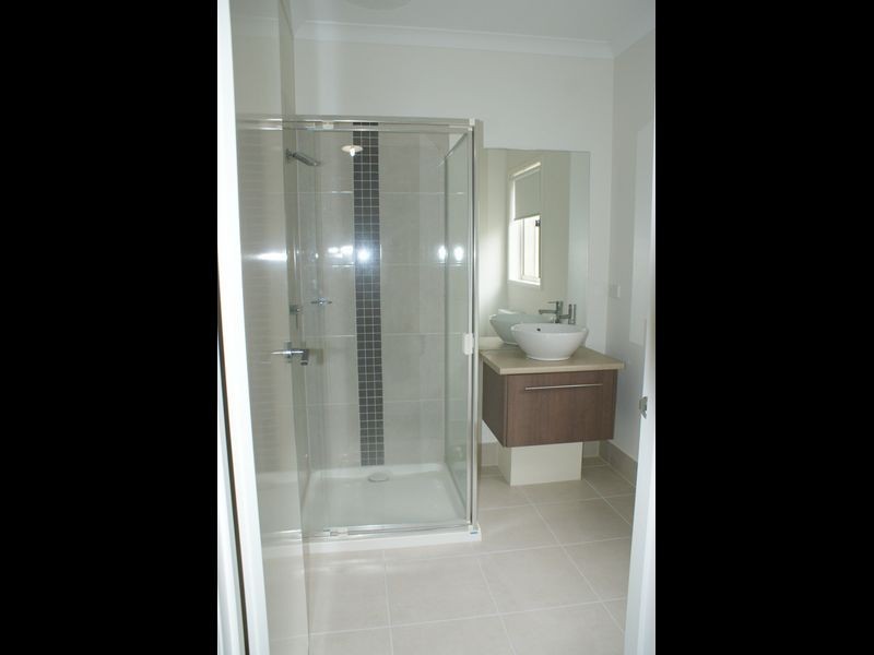 29 Park Orchard Drive, Pakenham VIC 3810