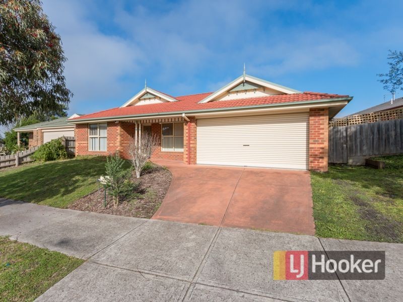 25 Ben Drive, Pakenham VIC 3810