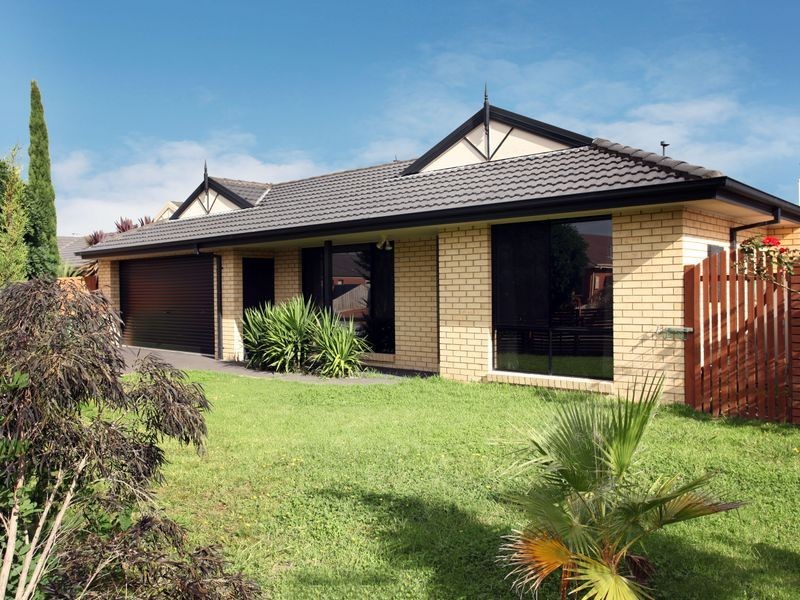 14 Storey Drive, Pakenham VIC 3810