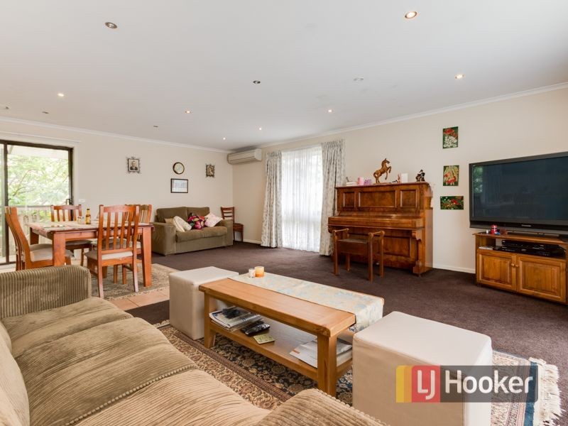 11 Beswick Street, Garfield VIC 3814
