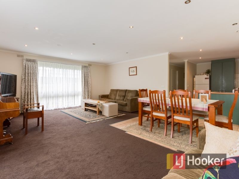 11 Beswick Street, Garfield VIC 3814