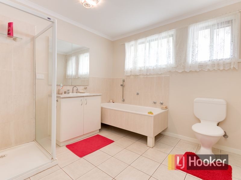 11 Beswick Street, Garfield VIC 3814