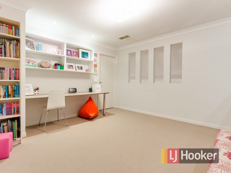 58 Arena Parade, Officer VIC 3809