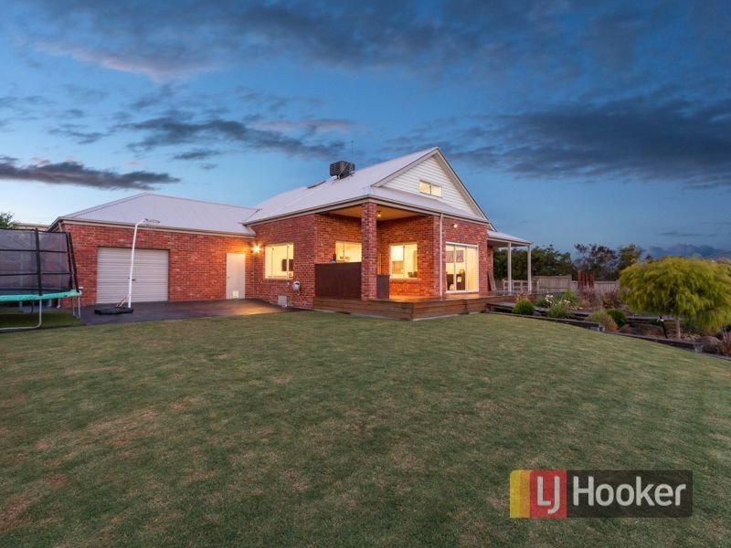 58 Arena Parade, Officer VIC 3809