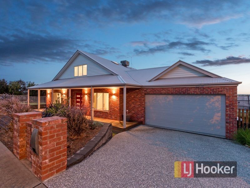 58 Arena Parade, Officer VIC 3809