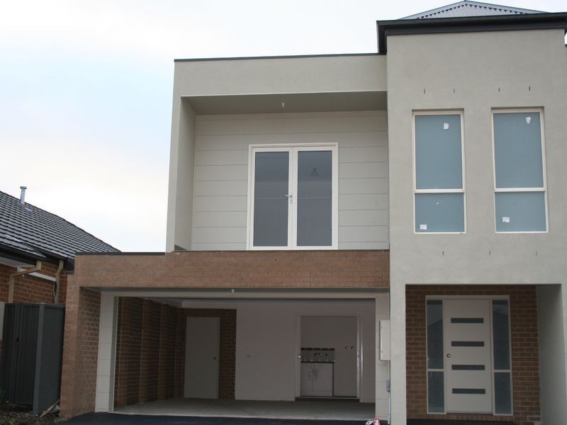 19 Wembley Circuit, Pakenham VIC 3810