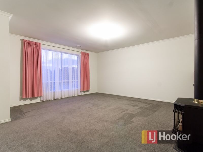 19 Jarrah Court, Pakenham VIC 3810