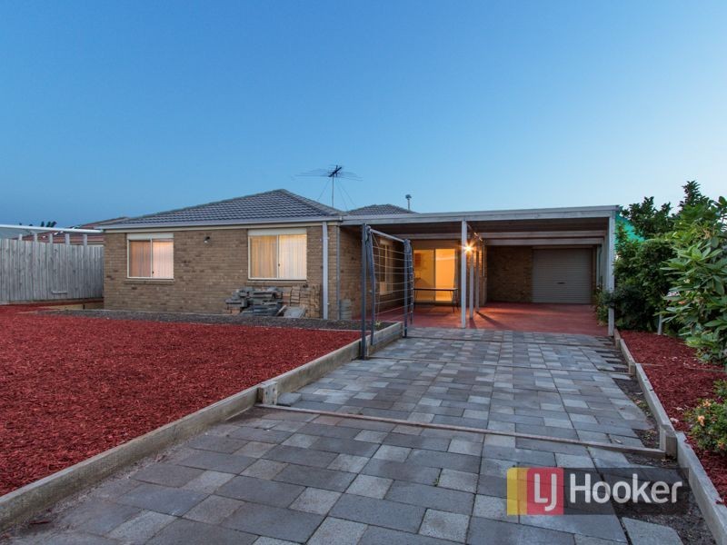 19 Jarrah Court, Pakenham VIC 3810