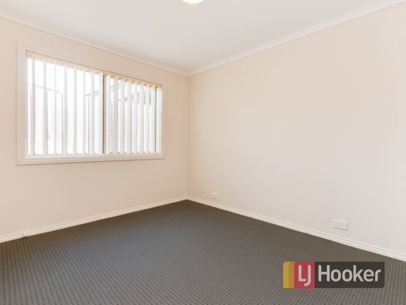 4/5 Glenda Court, Pakenham VIC 3810