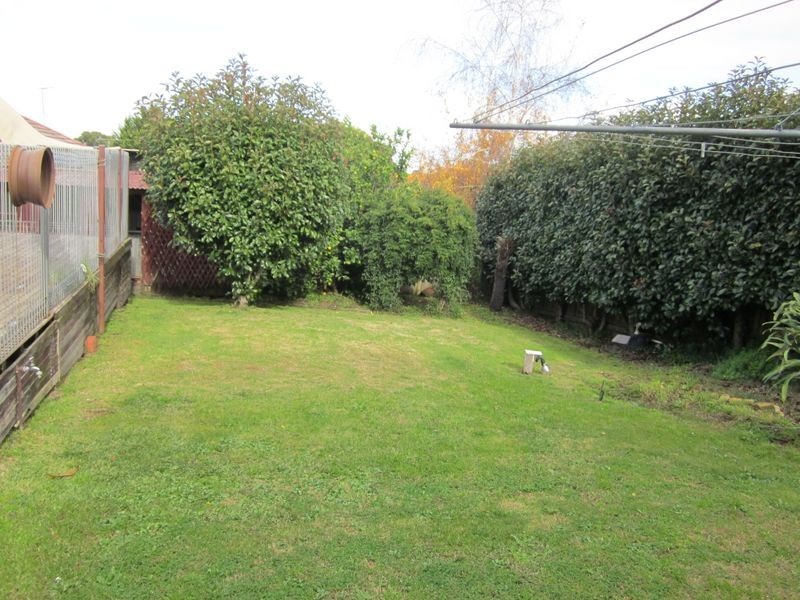 11 Deveney Street, Pakenham VIC 3810