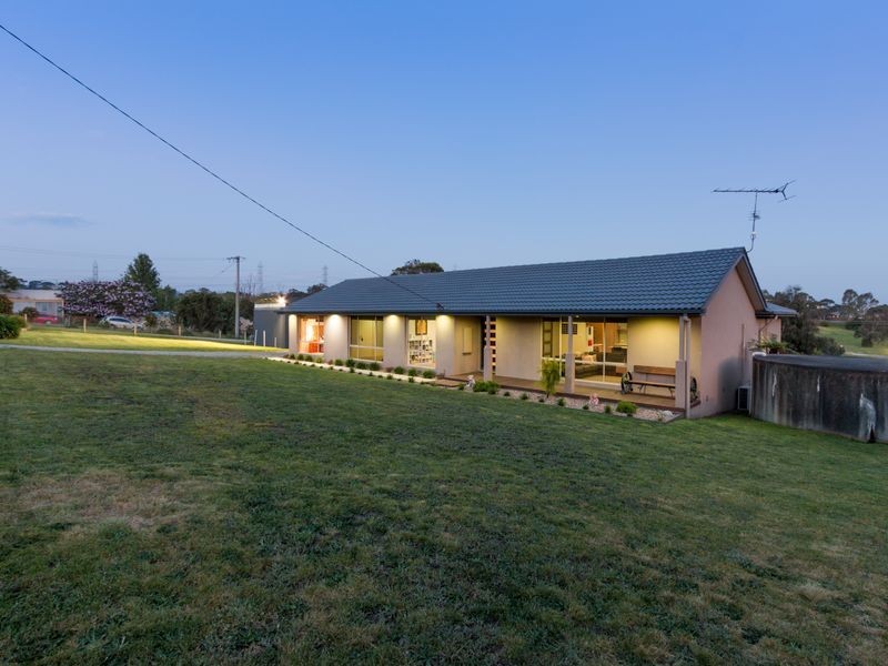 140 Army Road, Pakenham VIC 3810