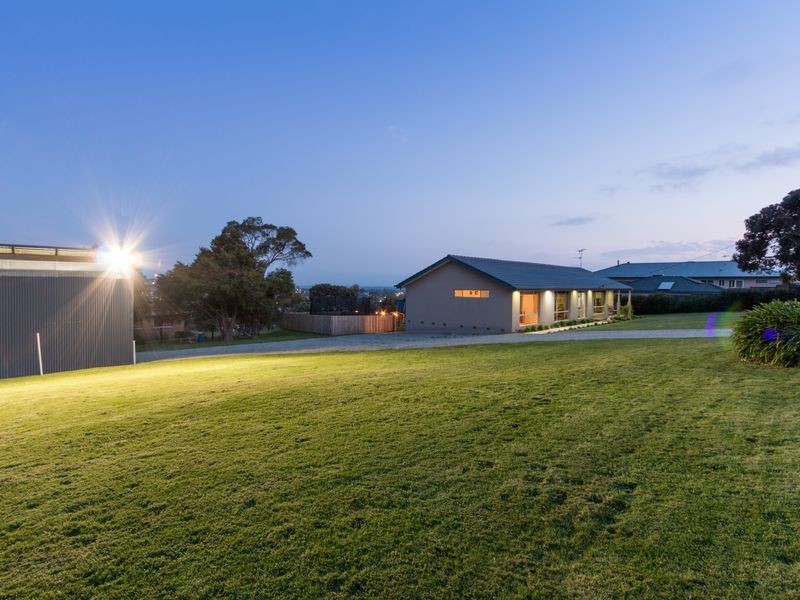 140 Army Road, Pakenham VIC 3810