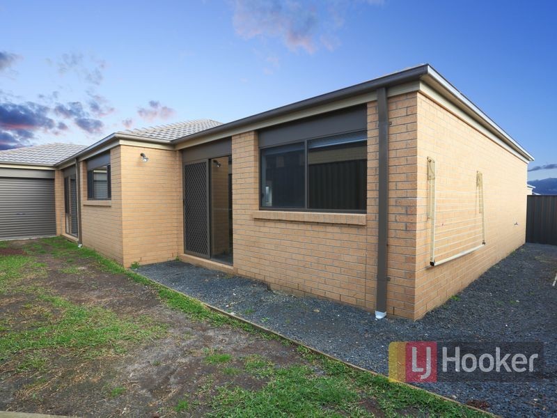 25 O’Brien Parade, Pakenham VIC 3810
