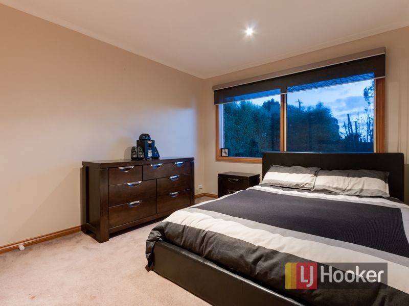 4 Nathan Court, Pakenham VIC 3810