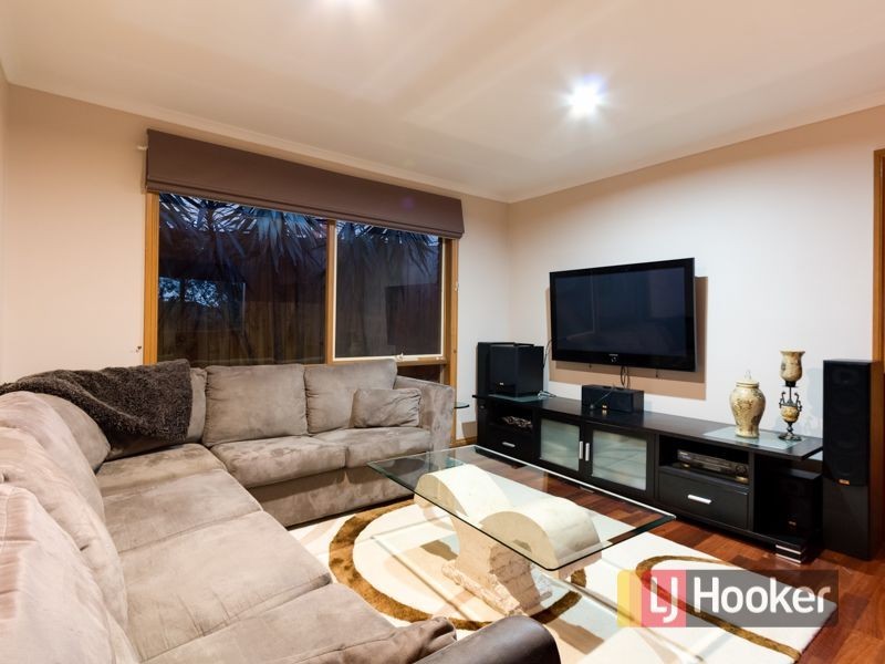 4 Nathan Court, Pakenham VIC 3810