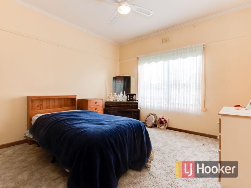 14 Sybella Avenue, Koo Wee Rup VIC 3981