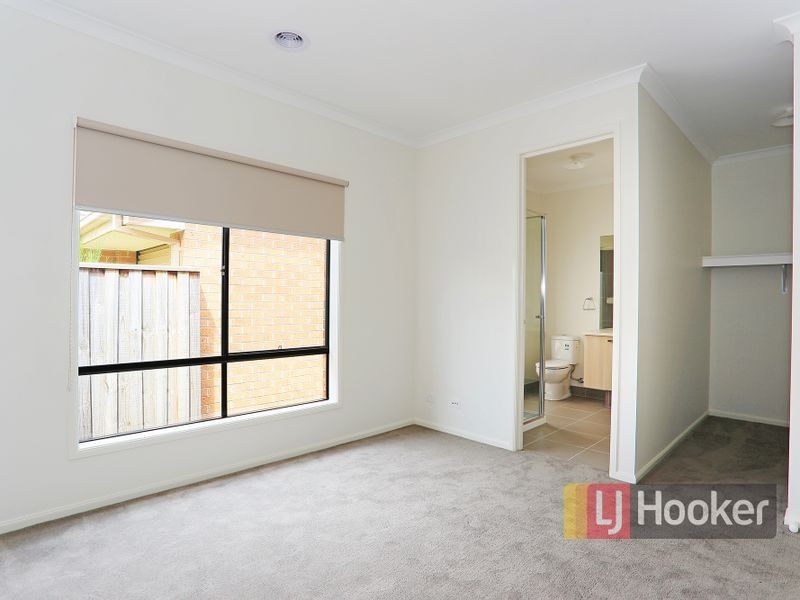 54 Viridian Avenue, Officer VIC 3809