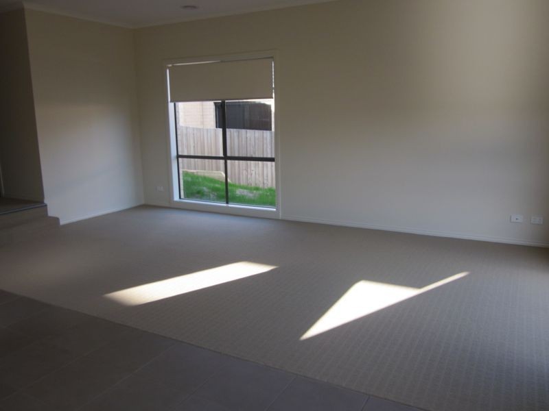 10 Jennifer Court, Pakenham VIC 3810