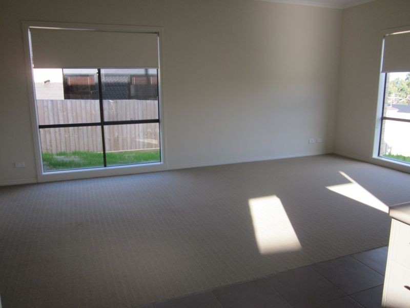 10 Jennifer Court, Pakenham VIC 3810