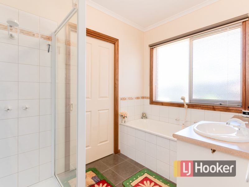 5/164-166 Princes Highway, Pakenham VIC 3810