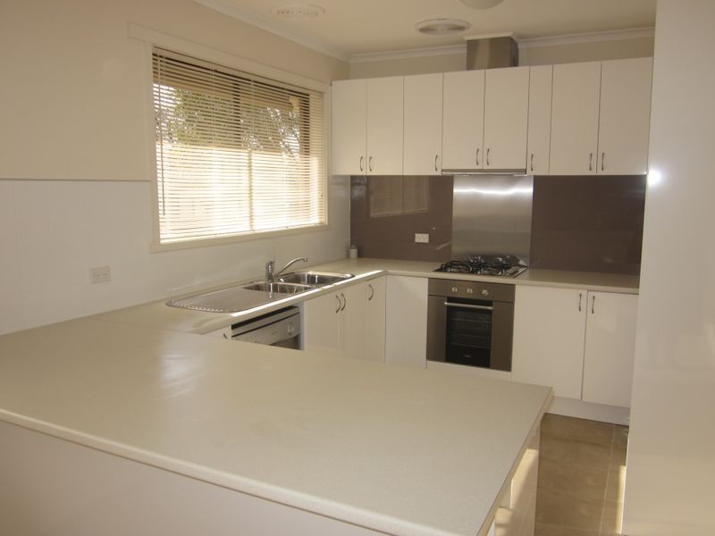 59 King Street, Pakenham VIC 3810