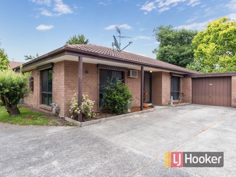 6/9 Rogers Street, Pakenham VIC 3810