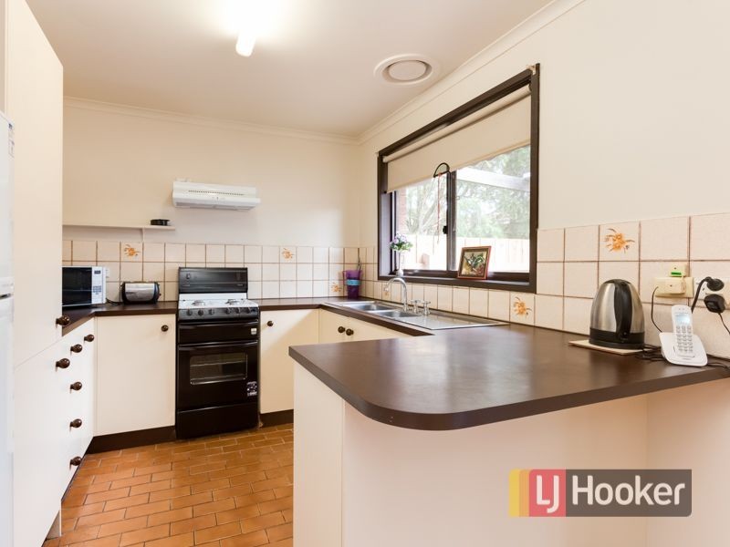6/9 Rogers Street, Pakenham VIC 3810
