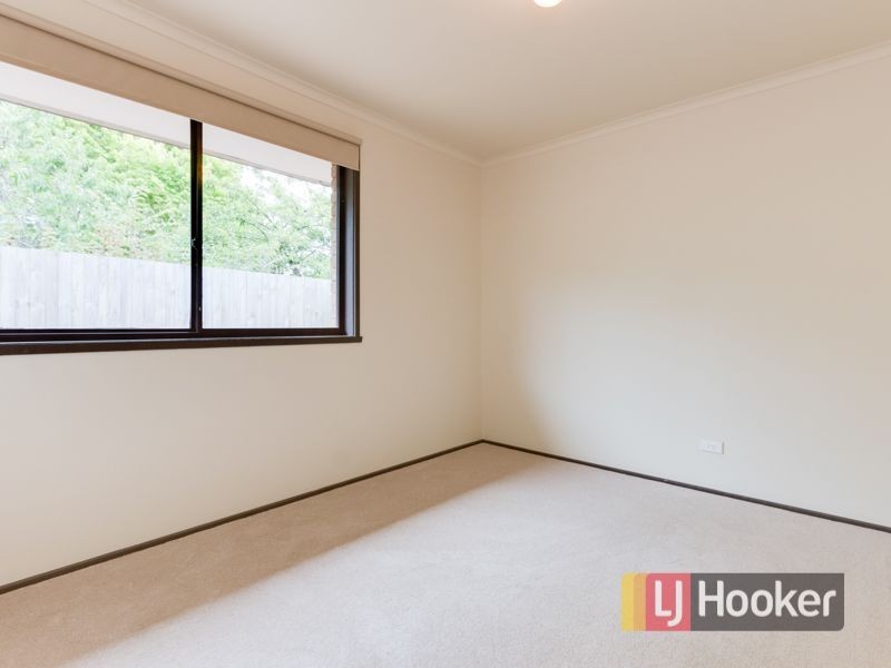 6/9 Rogers Street, Pakenham VIC 3810