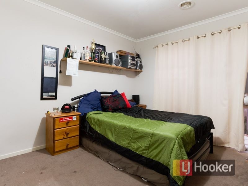 16 Tipperary Circuit, Pakenham VIC 3810