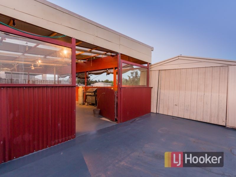 16 Tipperary Circuit, Pakenham VIC 3810