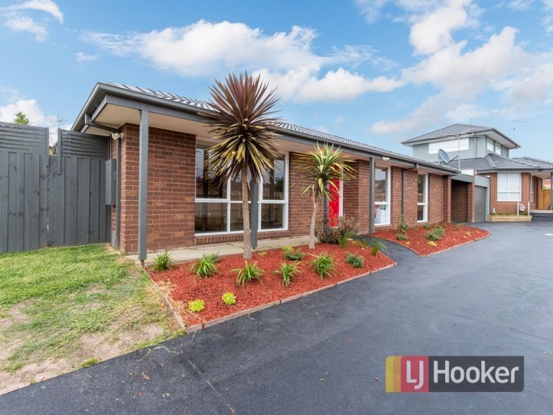 1/95 Ahern Road, Pakenham VIC 3810