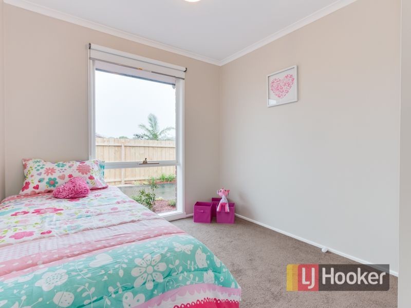 1/95 Ahern Road, Pakenham VIC 3810