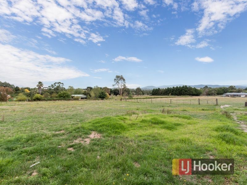 14 Doran Road, Bunyip VIC 3815