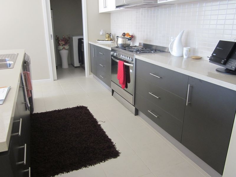 5 Albatross Drive, Pakenham VIC 3810