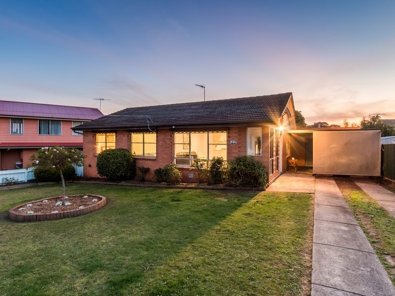 23 Deveney Street, Pakenham VIC 3810