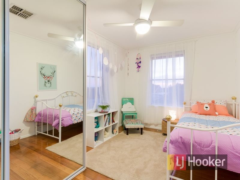 23 Deveney Street, Pakenham VIC 3810