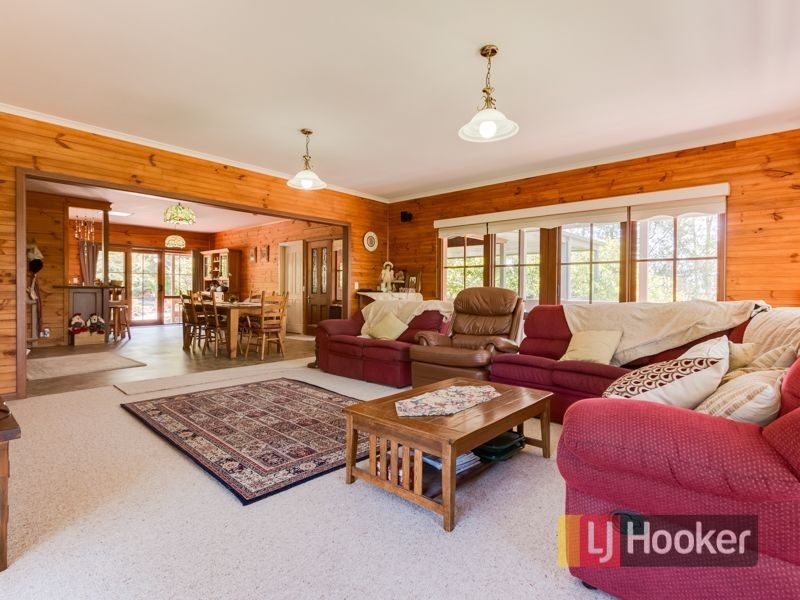 21 Mary Street, Bunyip VIC 3815