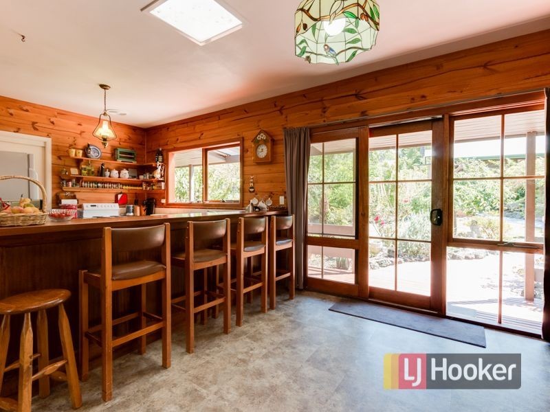 21 Mary Street, Bunyip VIC 3815