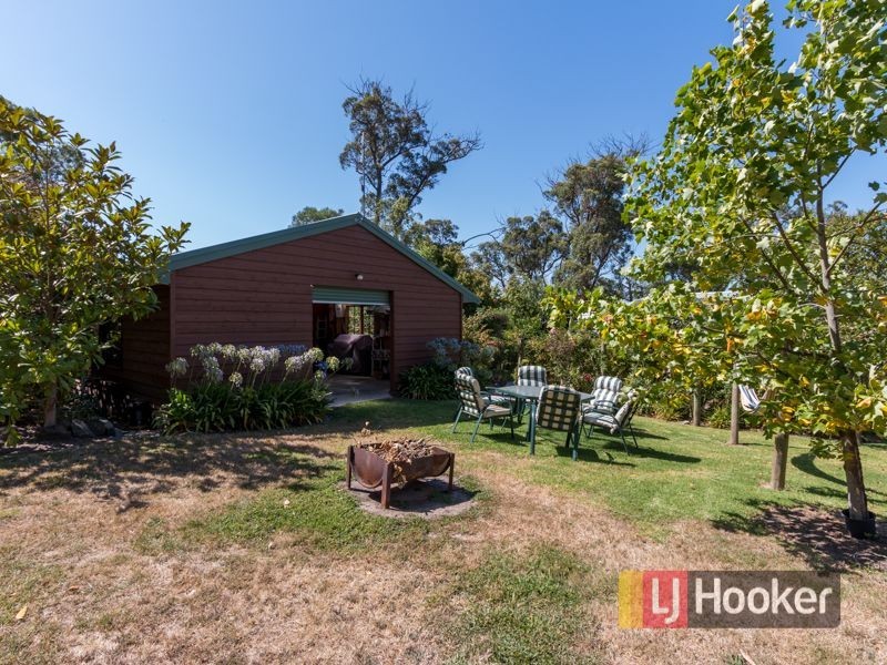 21 Mary Street, Bunyip VIC 3815