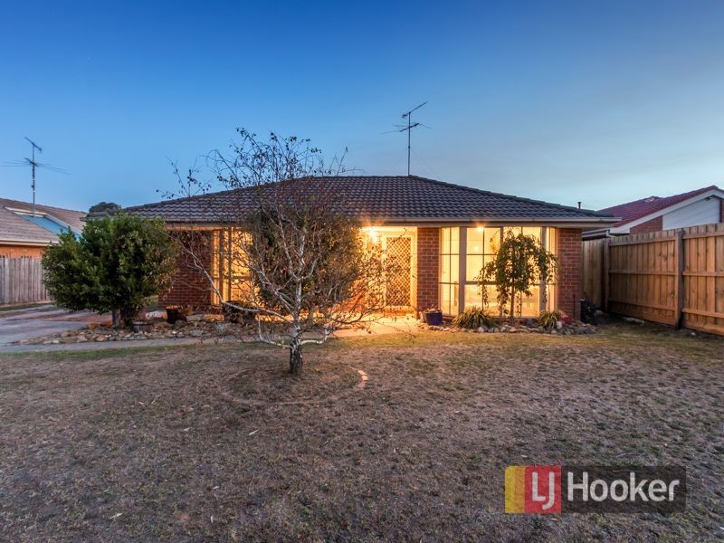 11 Nabilla Court, Pakenham VIC 3810