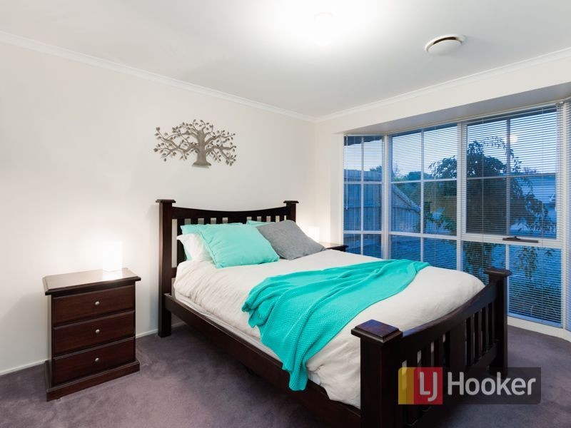 11 Nabilla Court, Pakenham VIC 3810