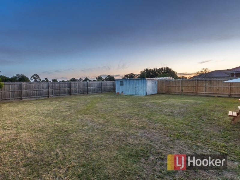 11 Nabilla Court, Pakenham VIC 3810