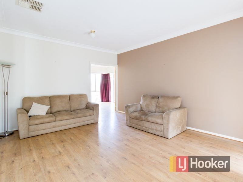 4 Hillrise Court, Pakenham VIC 3810