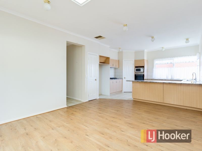 4 Hillrise Court, Pakenham VIC 3810