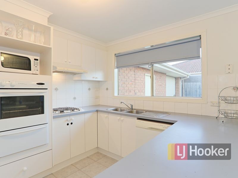 88 McGregor Road, Pakenham VIC 3810