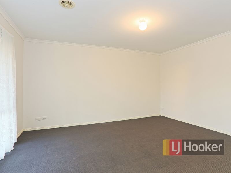 88 McGregor Road, Pakenham VIC 3810